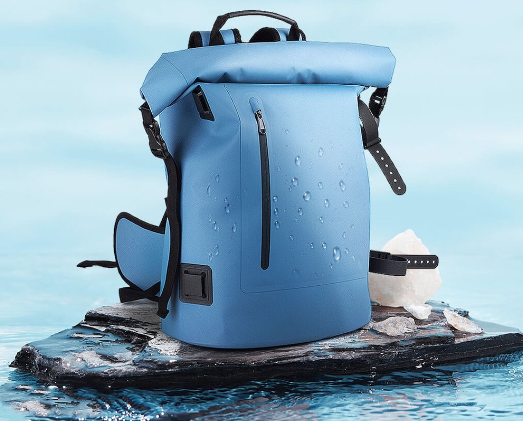What is the best material for cooler bags?